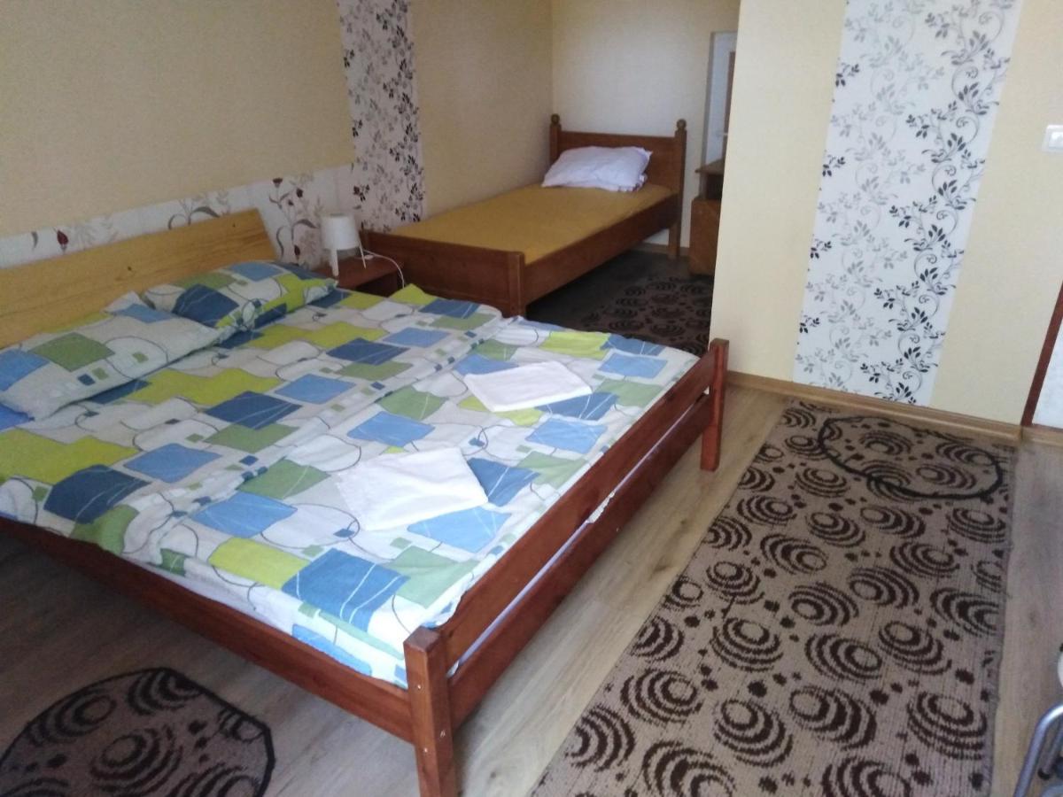 סובאטה Casa De Vacanta Zsenik Vendeghaz מראה חיצוני תמונה