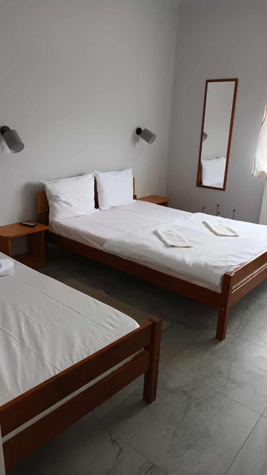 סובאטה Casa De Vacanta Zsenik Vendeghaz מראה חיצוני תמונה
